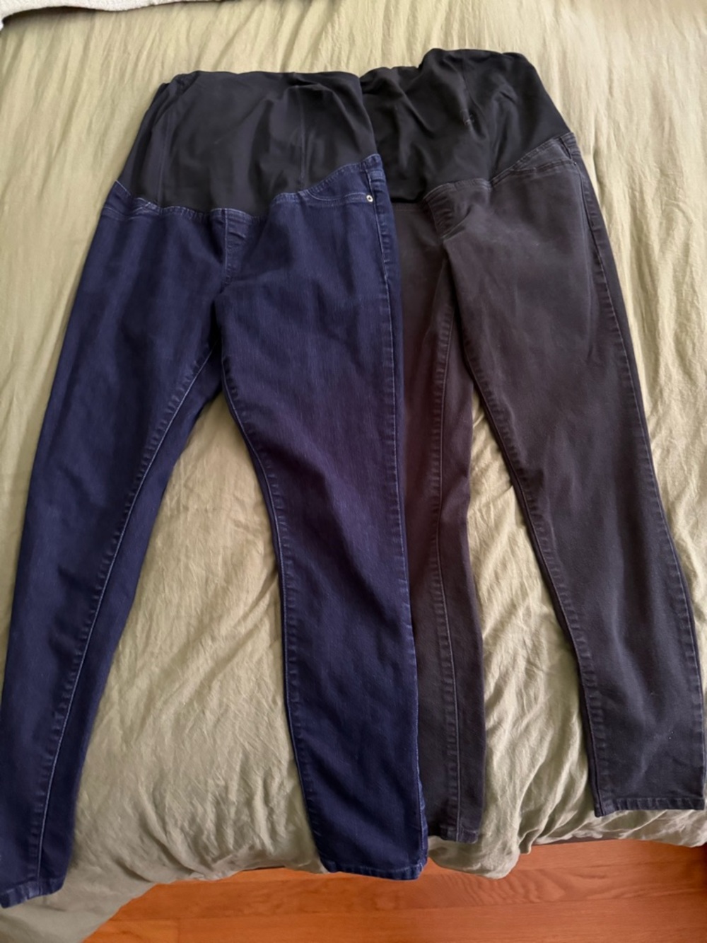 Isabel Maternity by Ingrid & Isabel Two-Pack Jeggings in Blue and Black
